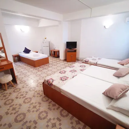 Berlin - Locatie Centrala Szálloda