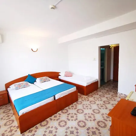 Berlin - Locatie Centrala Hotel 2*